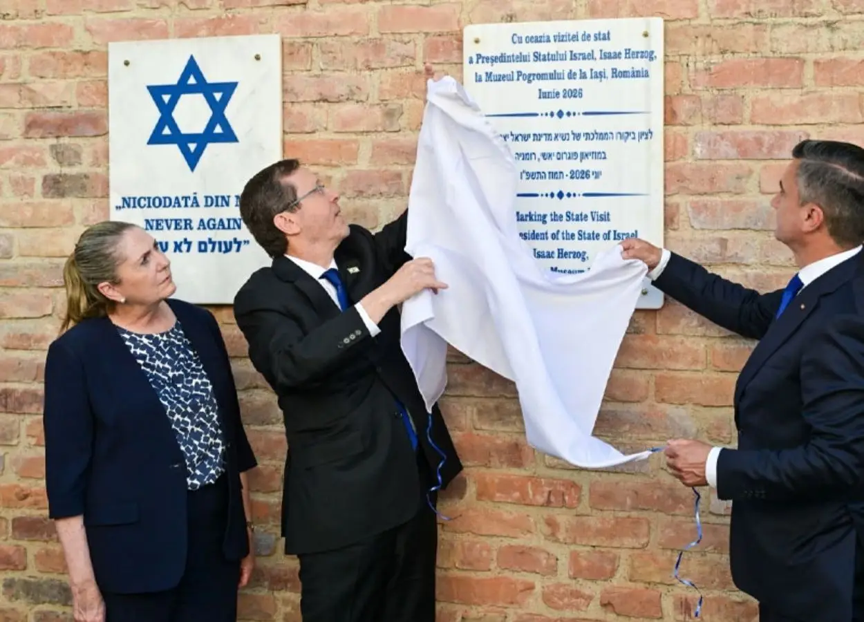Source - gov.il - President Herzog visits the Iași Holocaust Museum in Romania - MENAWireNOW