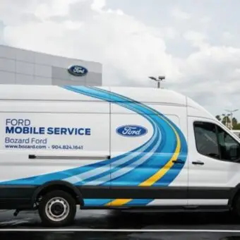 Image Source - GlobeNewsWire.com - Curbee Signs Industry-Leading Mobile Service Dealership Bozard Ford Lincoln - MENAWireNOW.com